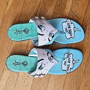 Icon Flat Buckle Thong Pool Boy